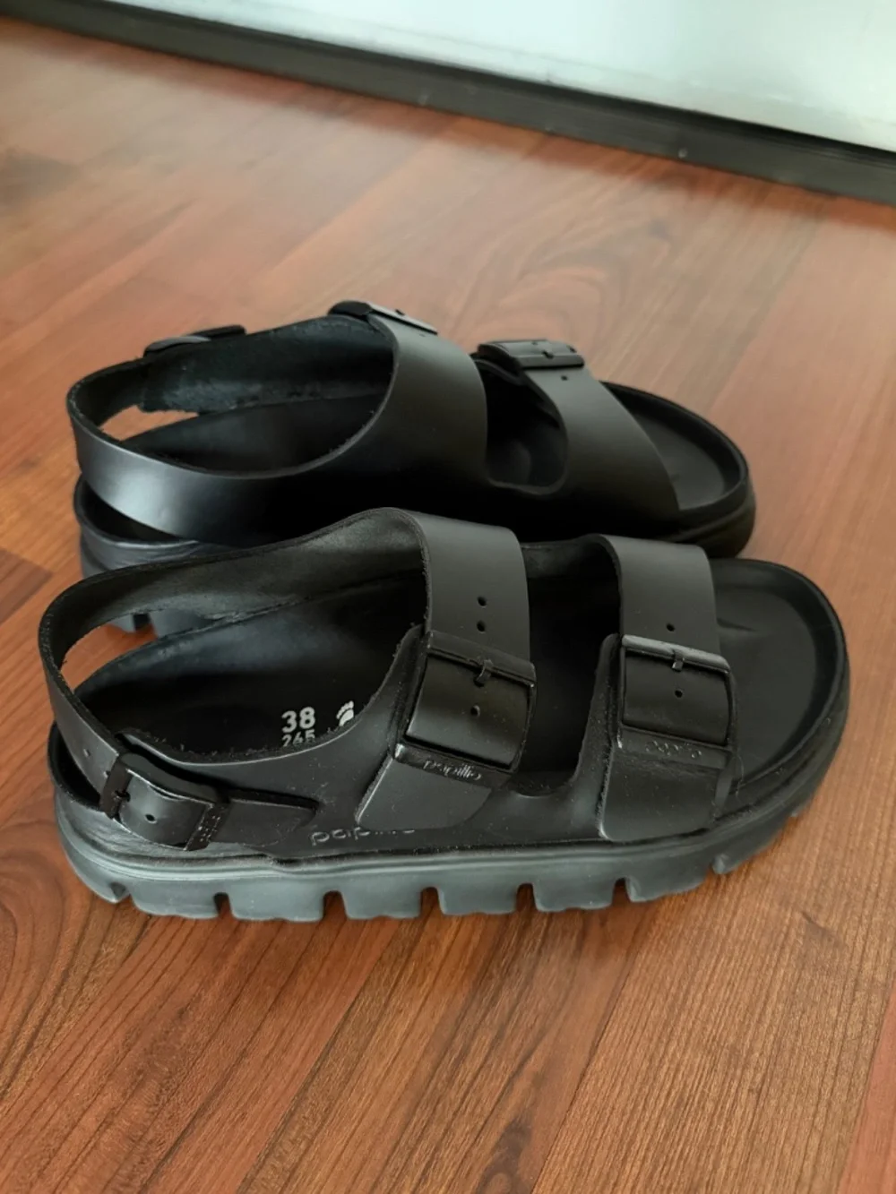 Birkenstock Papillio Milano Chunky Leather in Black Size 7-7.5 US / 38 EU B